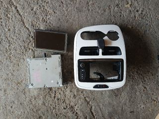 bontott RENAULT ZOE Navigációs Fejegység