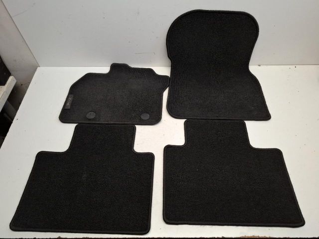 bontott RENAULT ZOE Padlószőnyeg