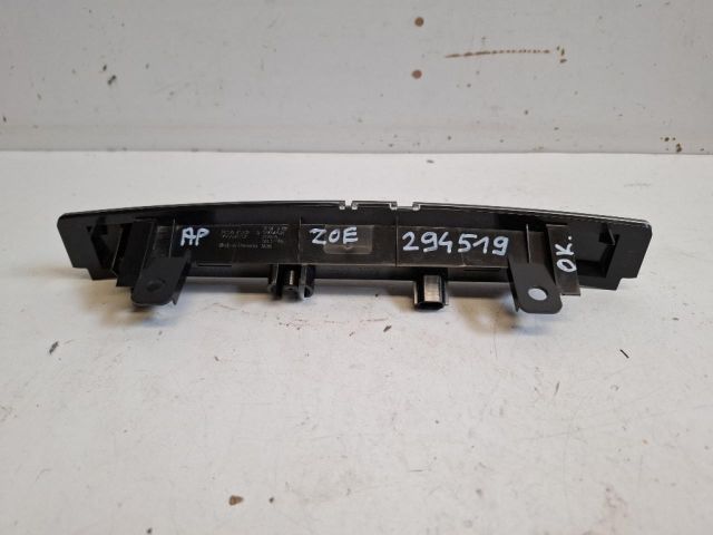 bontott RENAULT ZOE Pótféklámpa