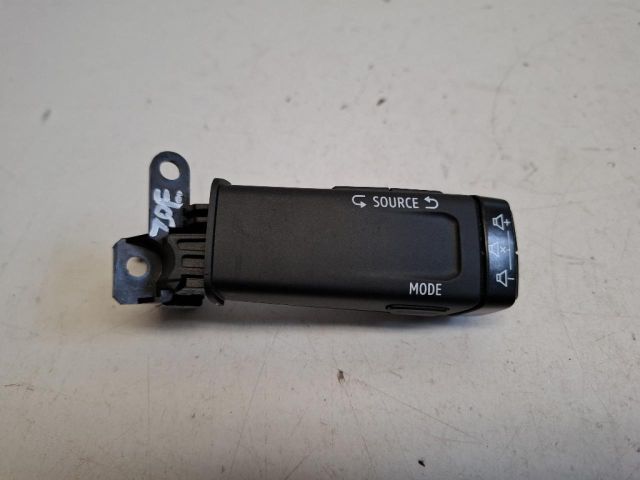 bontott RENAULT ZOE Rádió / CD Kapcsoló