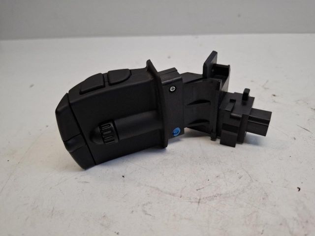 bontott RENAULT ZOE Rádió / CD Kapcsoló