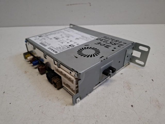 bontott RENAULT ZOE Rádió / CD