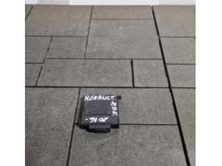 bontott RENAULT ZOE Riasztó Központ