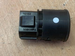 bontott RENAULT ZOE Start / Stop Indító Gomb