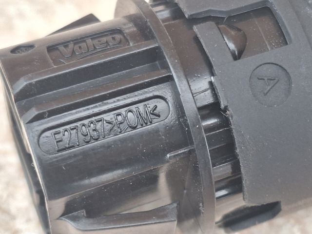 bontott RENAULT ZOE Start / Stop Indító Gomb