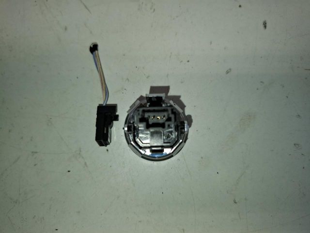 bontott RENAULT ZOE Start / Stop Indító Gomb