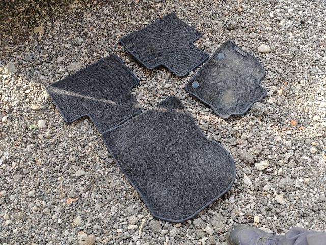 bontott RENAULT ZOE Szőnyeg Szett