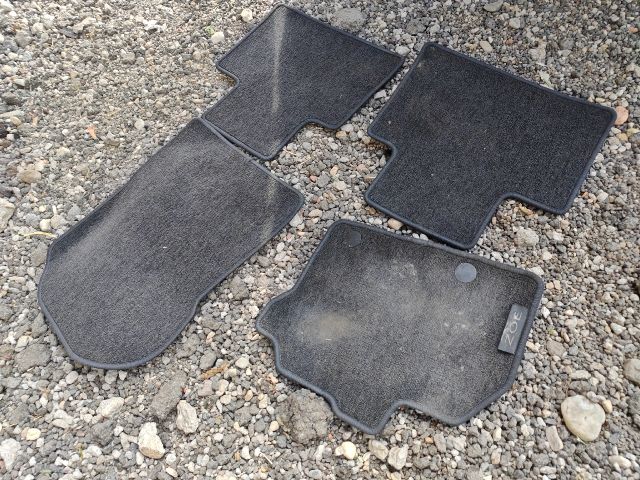 bontott RENAULT ZOE Szőnyeg Szett