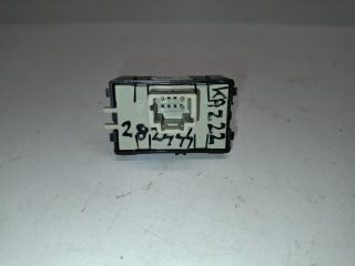 bontott RENAULT ZOE Tankajtó Nyitó Kar / Gomb