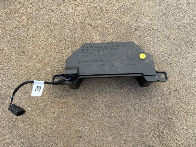 bontott RENAULT ZOE Tankajtó