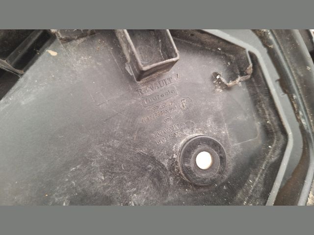 bontott RENAULT ZOE Tankajtó