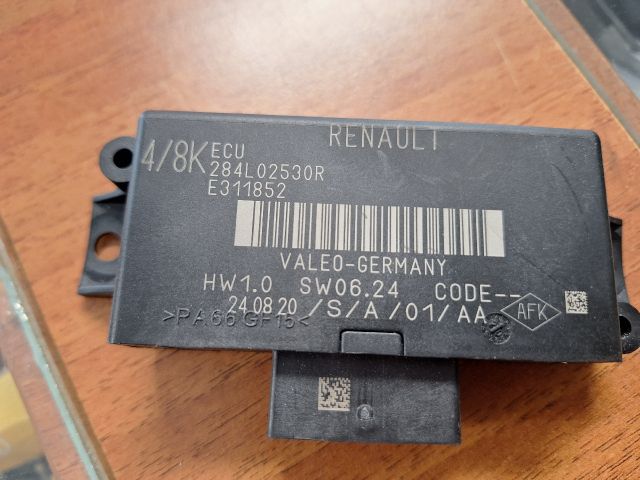 bontott RENAULT ZOE Tolatóradar Elektronika