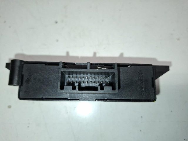 bontott RENAULT ZOE Tolatóradar Elektronika