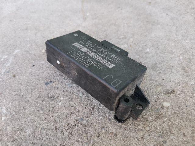 bontott RENAULT ZOE Tolatóradar Elektronika