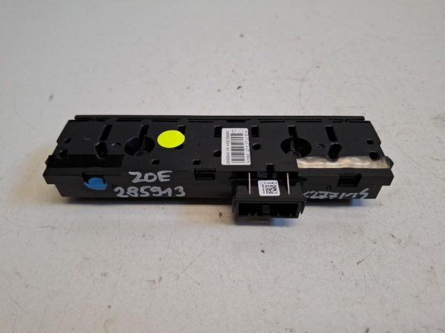 bontott RENAULT ZOE Ülésfűtés Kapcsoló Pár