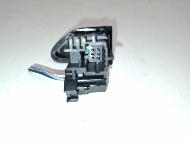 bontott RENAULT ZOE Vészvillogó Kapcsoló