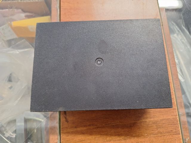 bontott RENAULT ZOE Vezeték Nélküli Telefontöltő