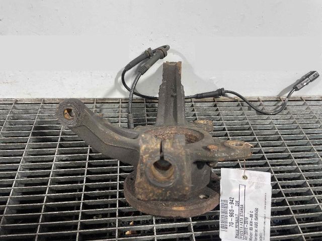 bontott RENAULT ZOE Bal első Csonkállvány