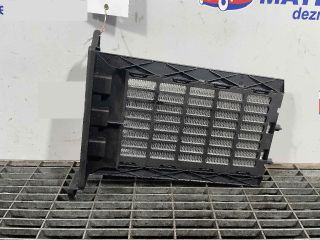 bontott RENAULT ZOE Fűtőradiátor
