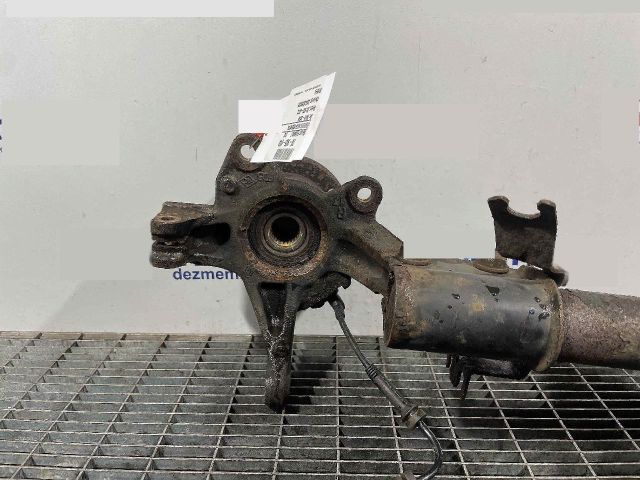 bontott RENAULT ZOE Jobb első Csonkállvány