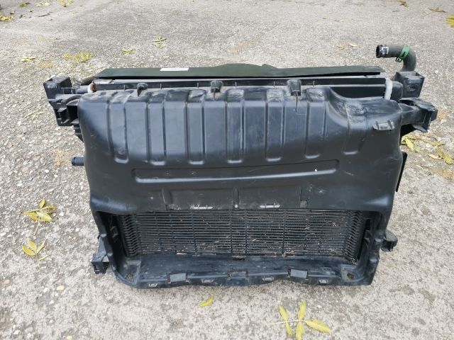 bontott RENAULT ZOE Klímahűtő Radiátor