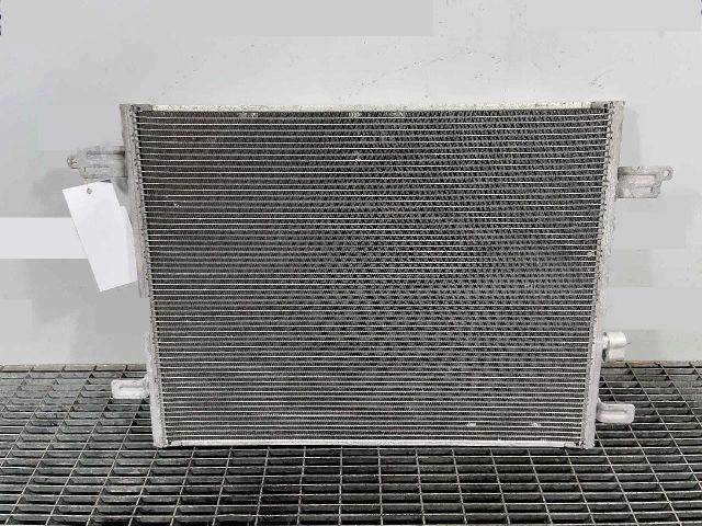 bontott RENAULT ZOE Klímahűtő Radiátor
