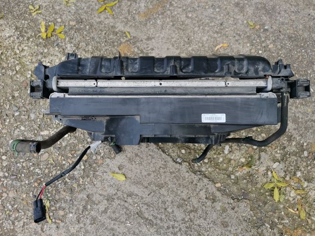 bontott RENAULT ZOE Klímahűtő Radiátor