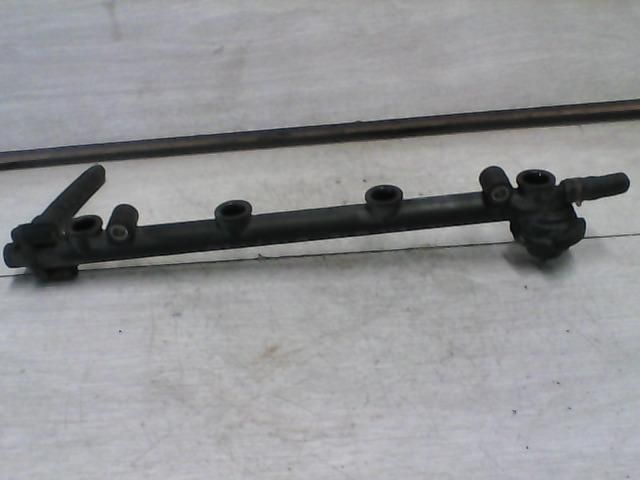 bontott ROVER 200 Nagynyomású Üzemanyag Gyűjtőcső