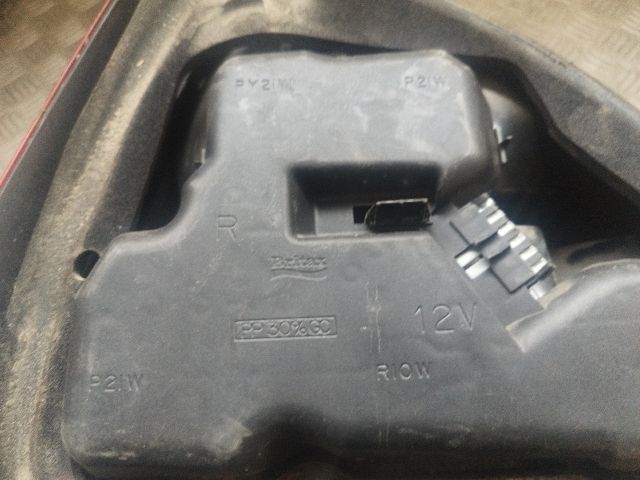 bontott ROVER 200 Bal Hátsó Lámpa