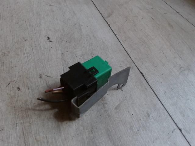 bontott ROVER 25 Relé