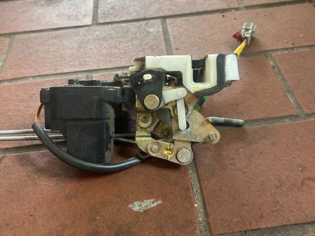 bontott ROVER 400 Bal hátsó Ajtózár