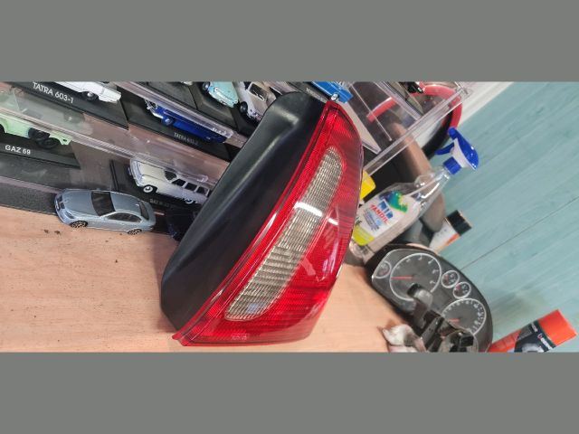 bontott ROVER 45 Jobb Hátsó Lámpa