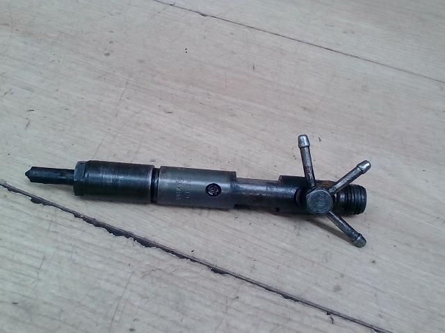 bontott ROVER 600 Porlasztó (1 db)