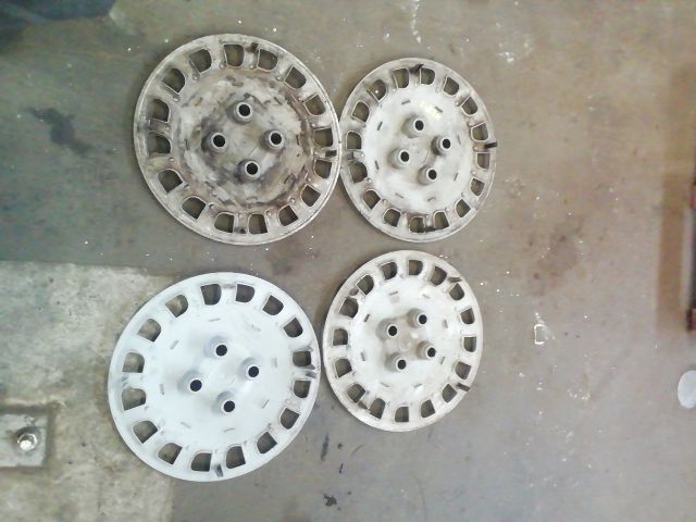 bontott ROVER 600 Dísztárcsa Szett