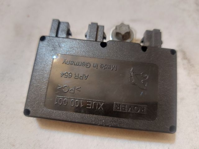 bontott ROVER 75 Antenna Erősítő