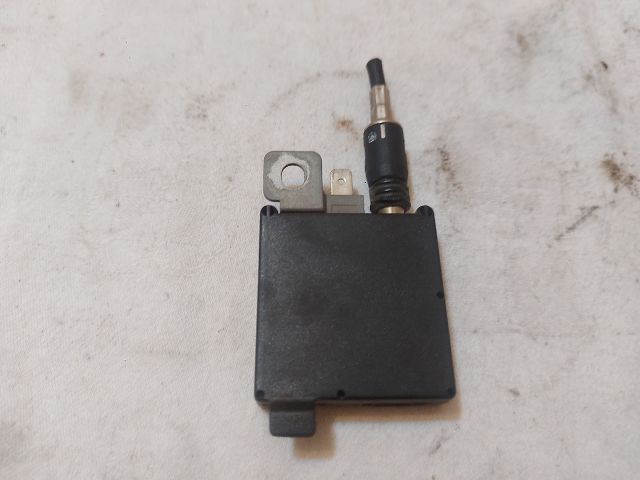 bontott ROVER 75 Antenna Erősítő