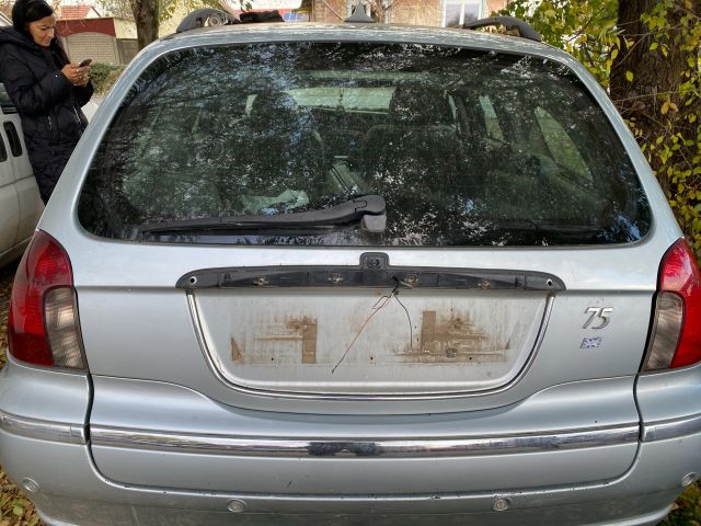 bontott ROVER 75 Csomagtérajtó (Üres lemez)