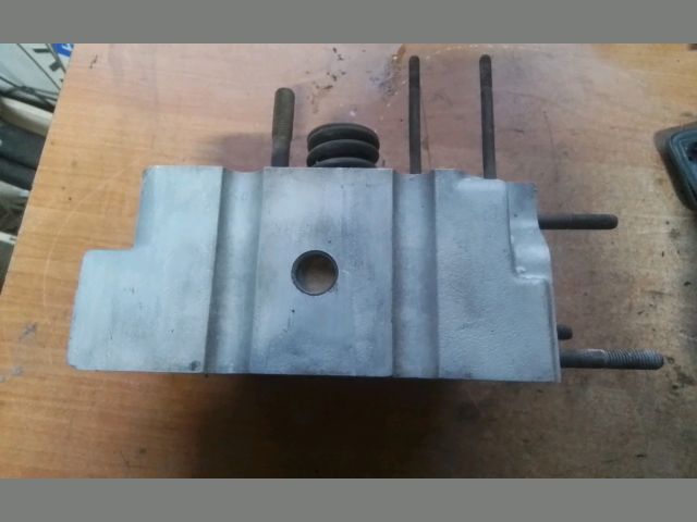 bontott ROVER 800 Hengerfej