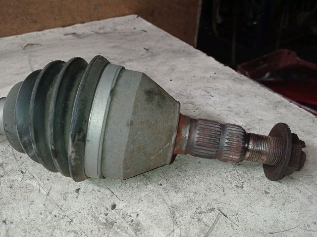 bontott SAAB 9-3 Bal Féltengely