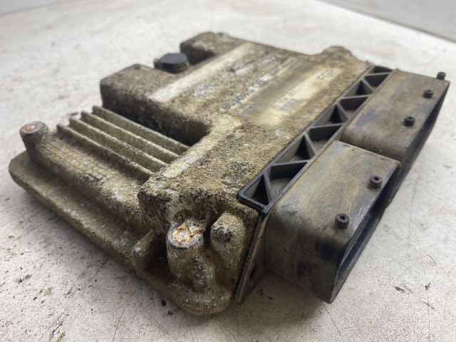 bontott SAAB 9-3 Motorvezérlő