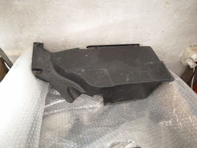 bontott SAAB 9-3 Akkumulátor Fedél