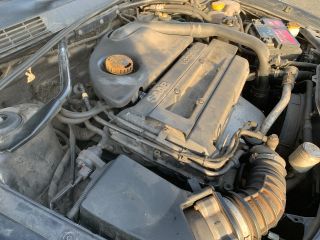 bontott SAAB 9-3 Motor (Fűzött blokk hengerfejjel)