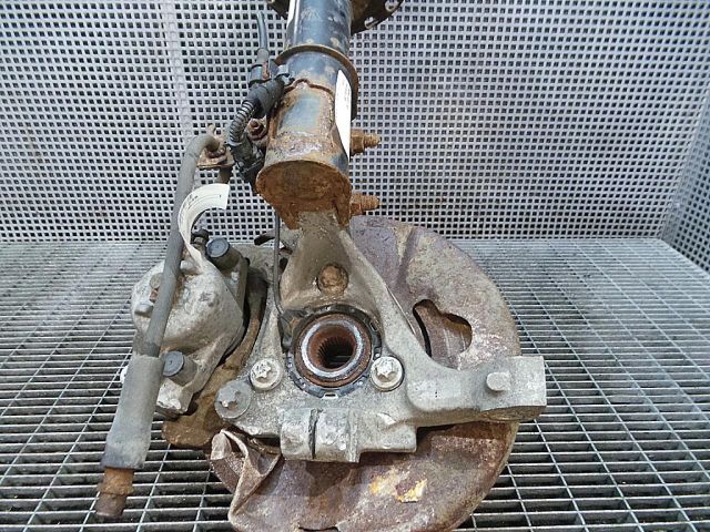 bontott SAAB 9-3 Jobb első Csonkállvány