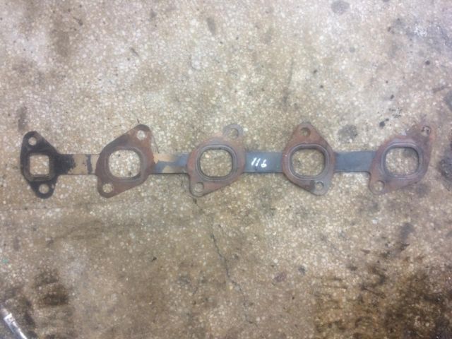 bontott SAAB 9-3 Kipufogó Leömlő Tömítés