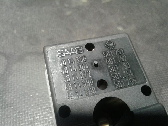 bontott SAAB 9-3 Ablakemelő Kapcsoló Négyes / Kettes