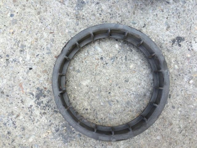 bontott SAAB 9-3 AC Pumpa Rögzítő Gyűrű