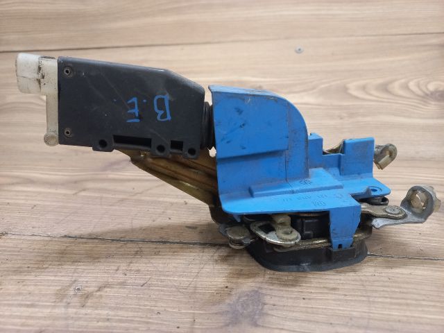 bontott SAAB 9-3 Bal első Ajtózár