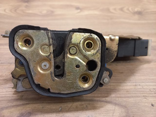 bontott SAAB 9-3 Bal első Ajtózár