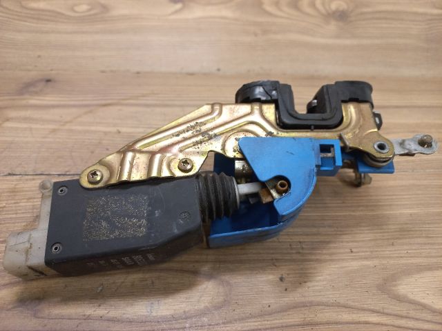 bontott SAAB 9-3 Bal első Ajtózár