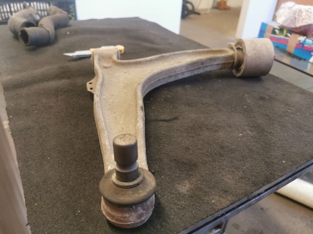 bontott SAAB 9-3 Bal első Alsó Első Lengőkar